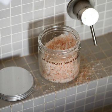 Mirror Water Soak Bath Salts